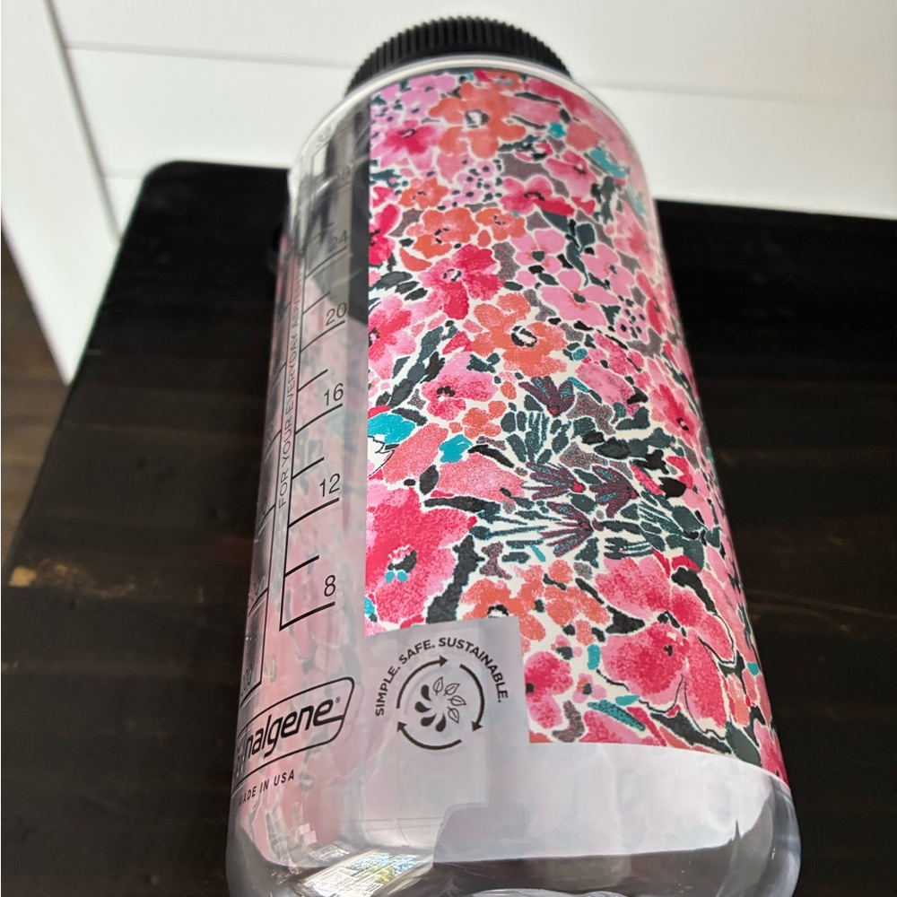 NWOT LL Bean x Summersalt Nalgene Floral Water Bottle - Picture 3 of 4